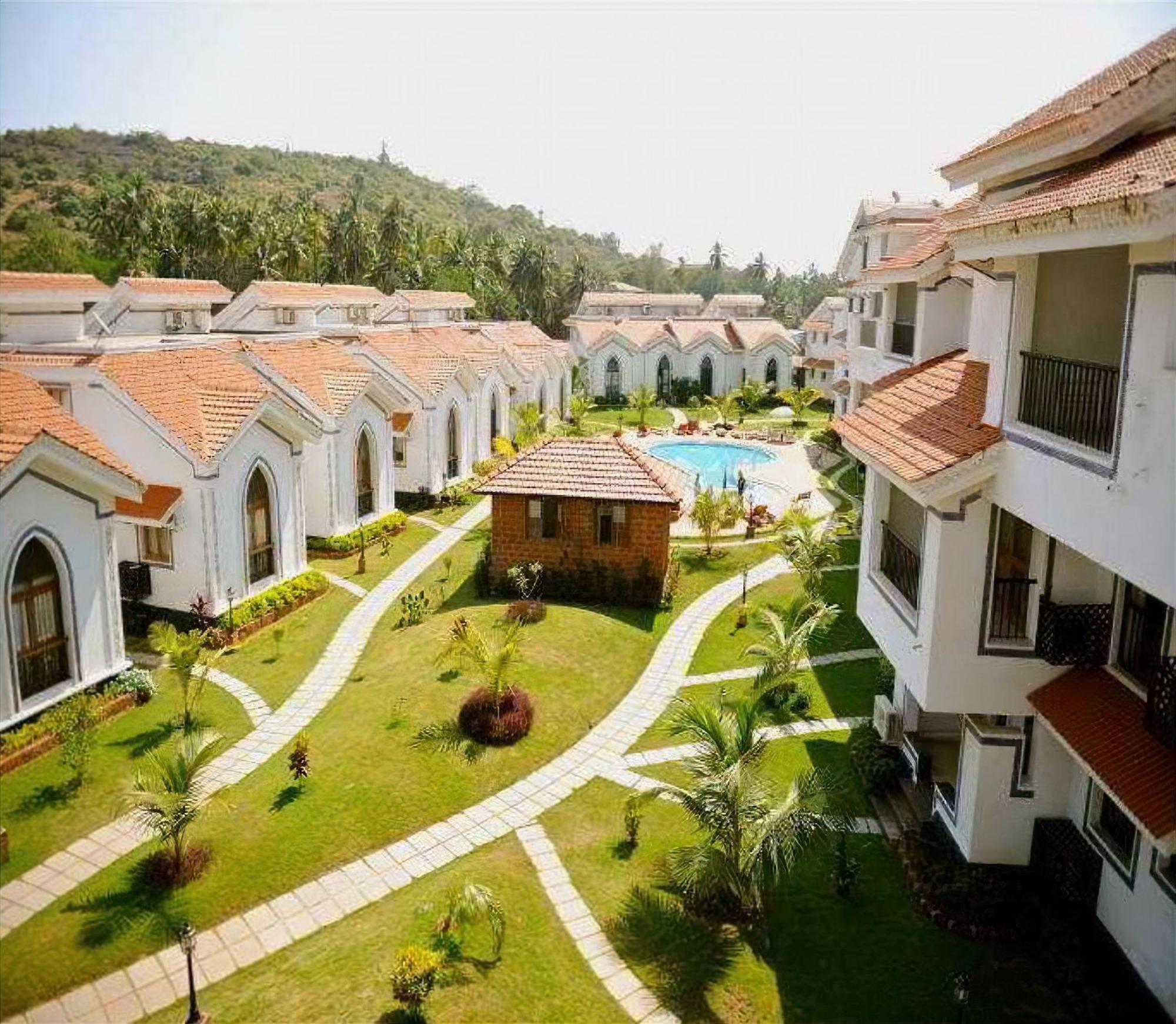 Riviera Hermitage Arpora Bagian luar foto